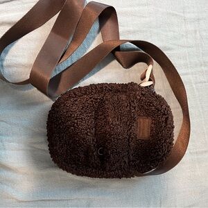 Sketchers Black Sherpa Crossbody Bag